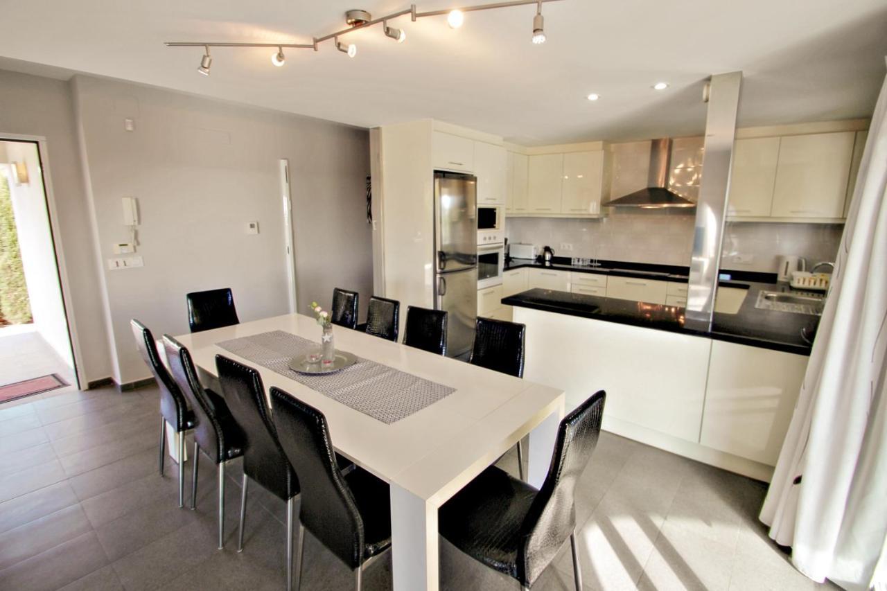 Estrella - With Stunning Views And Private Pool In * Benissa