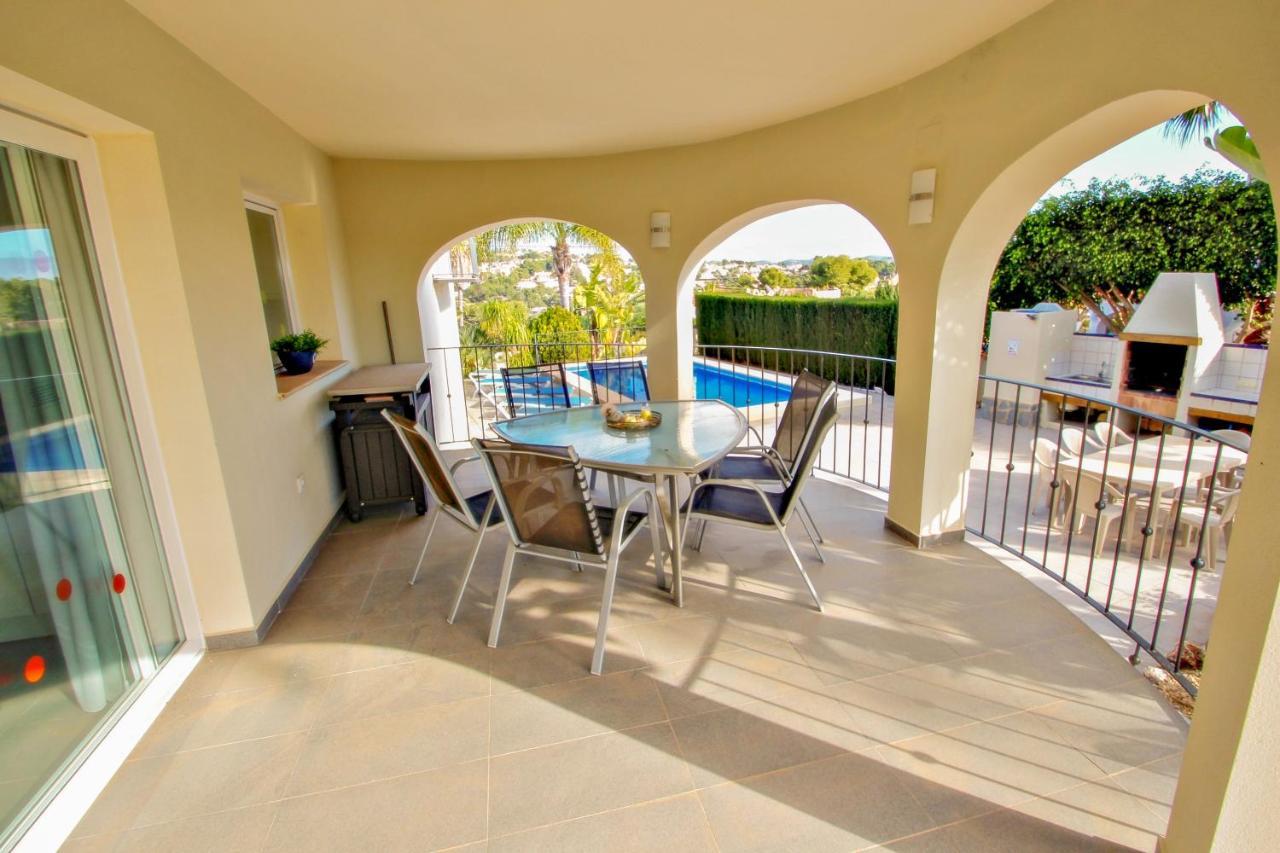 Villa Estrella - With Stunning Views And Private Pool In